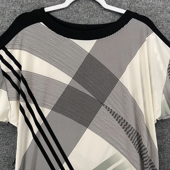 Travelers Chicos Top Womens S Black Geometric Tunic Round Neck Hippie Resort - Picture 2 of 10